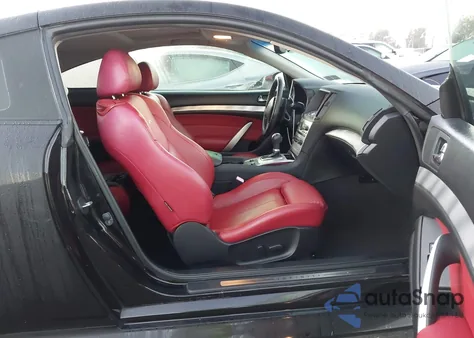 2013 Infiniti Ipl G z USA, uszkodzony, nr VIN JN1CV6EK1DM921947